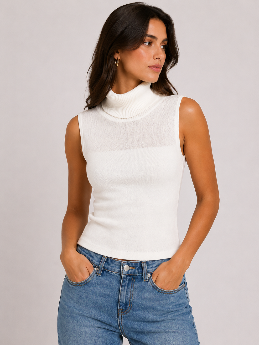 Top smanicato con collo alto Excellent