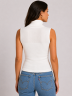 Top smanicato con collo alto Excellent